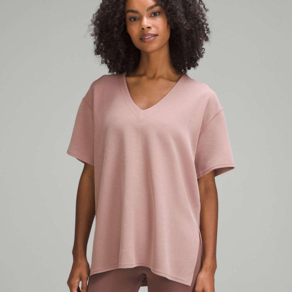 Lululemon Ribbed Softstreme Relaxed-Fit T-Shirt Twilight Rose 8 NWOT